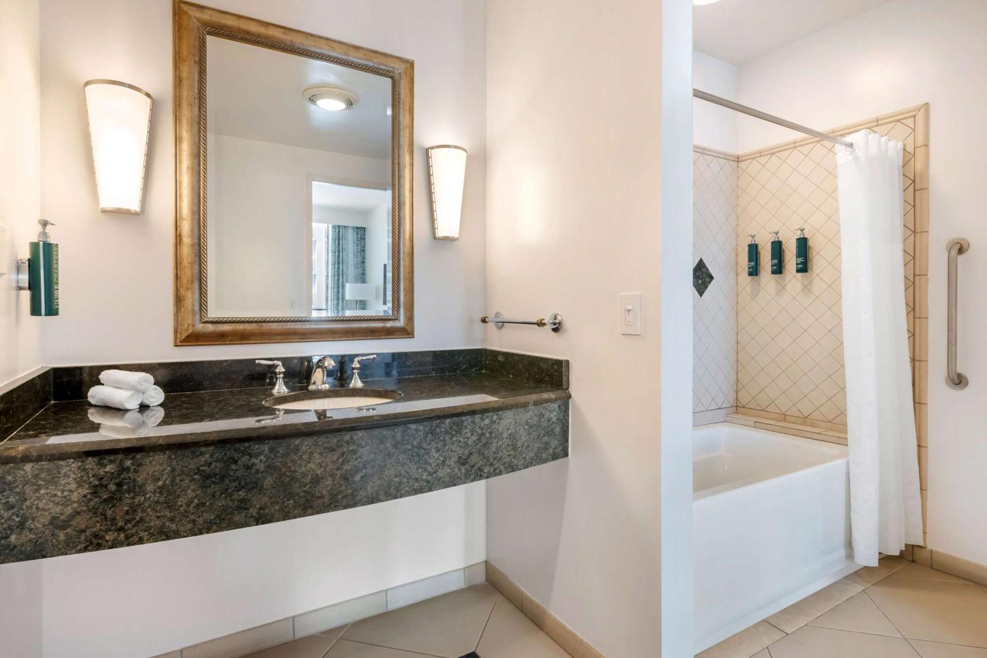 Hilton Vacation Club Daytona Beach Regency Bagian luar foto